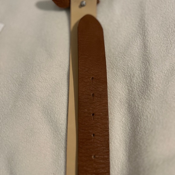 Brown Leather Flower Belt - Picture 4 of 5